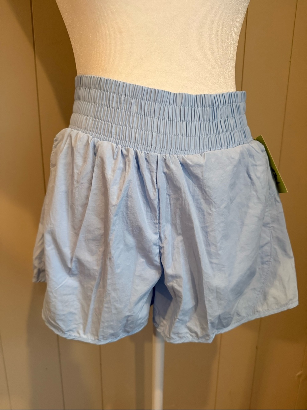 Light Blue girl Smocked Waist Shorts size xL (14)